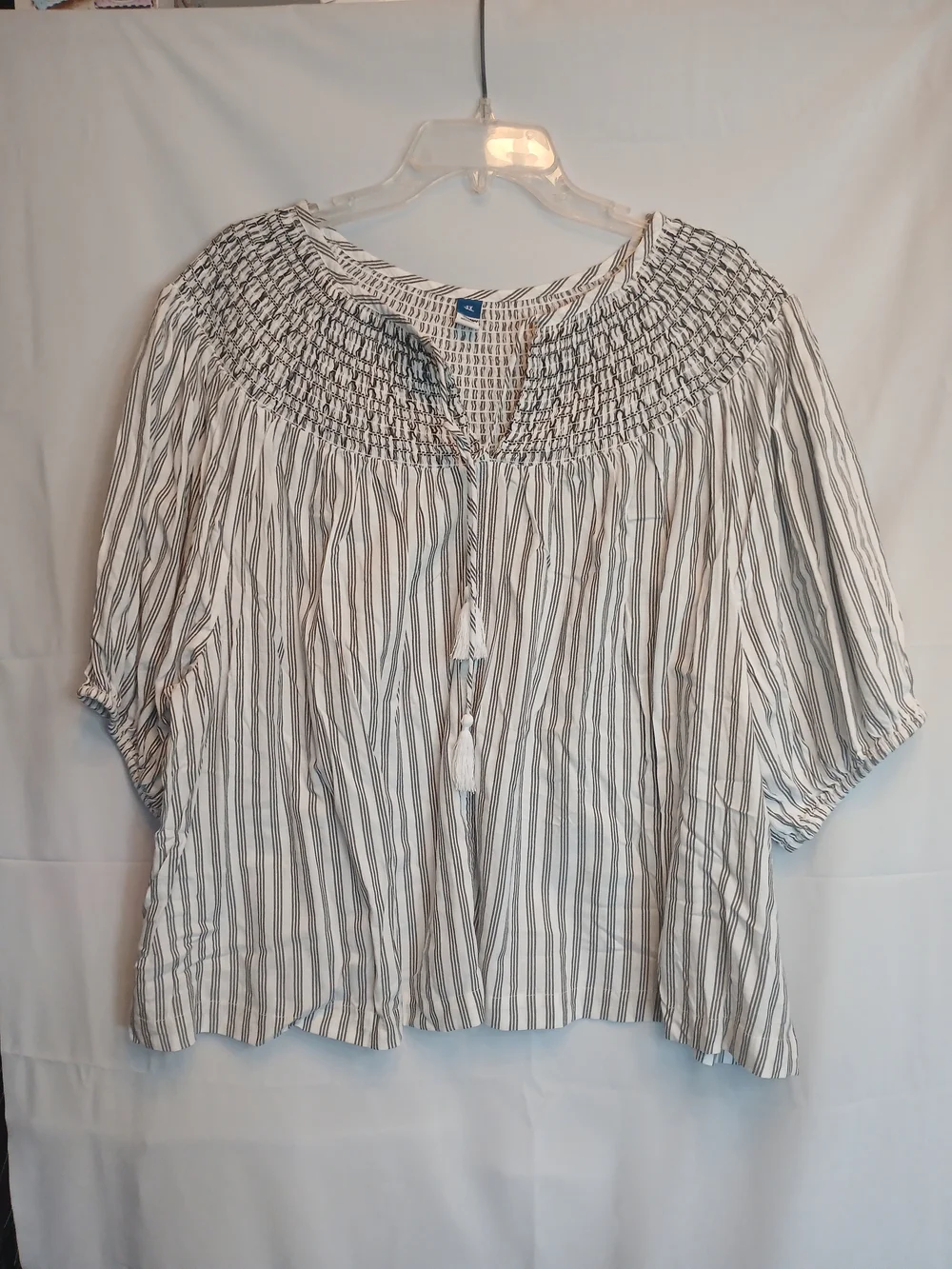 Old Navy White & Black Striped Smocked Embroidered Puff Sleeve Poet Top 3X NWOT